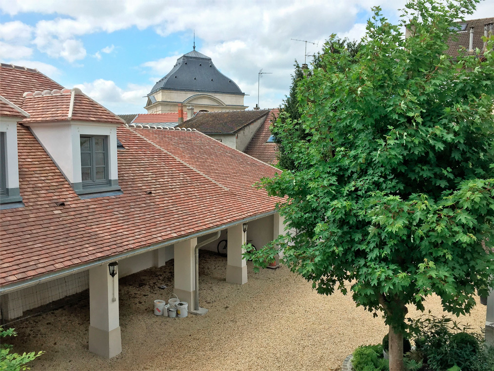 Après rénovation immeuble en appartements Chantilly